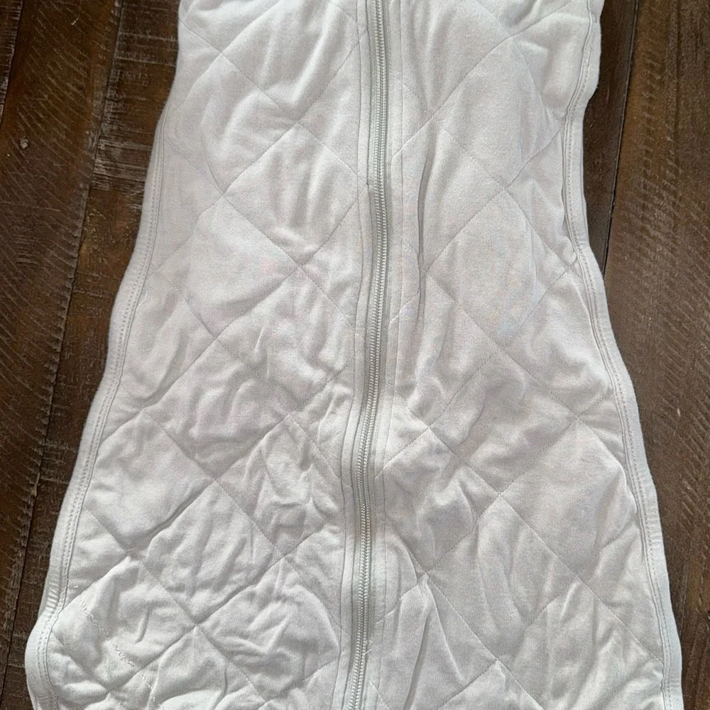 Dreamland weighted sleep swaddle - Picture 7 of 7